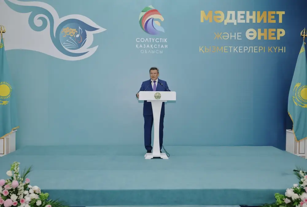 Сегодня свой профессиональный праздник отмечают работники культуры (3)