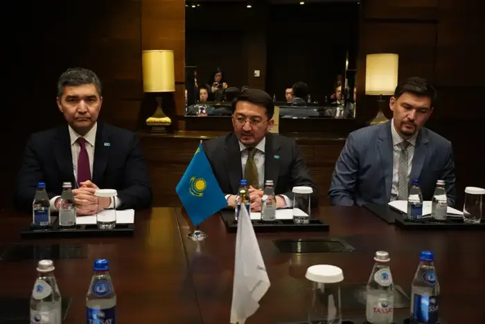 В Казахстане запустят кластер гипермасштабных центров обработки данных (2)