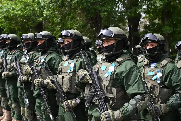 В Жетісу прошли мероприятия в честь Дня Победы с участием хора из 150 человек, исполнившего песню «День Победы» на двух языках. Астане