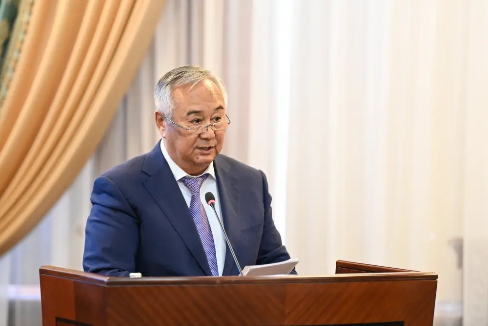 Состоялась областная научно-познавательная конференция, посвященная 80-летию Алмагуль Божановой (7)