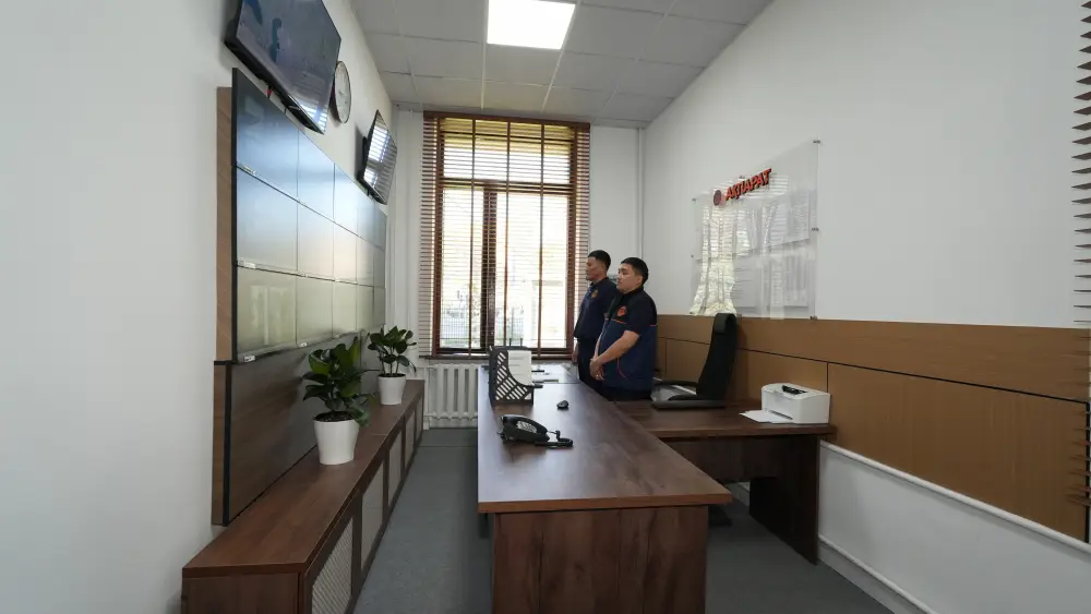 Глава МЧС проверяет модернизацию административного здания РГП "Резерв" в Астане Астане