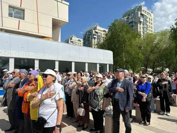 В Астане прошел театрализованный концерт «Таусылмас тағзым» (7)