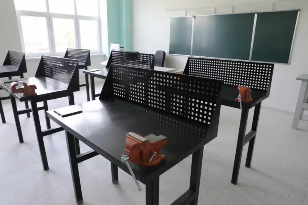В Алматы завершается строительство новой школы в мкр. Зердели (3)