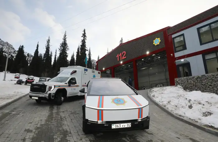 МЧС задействует Tesla Cybertruck на саммите ОТГ в Туркестане (4)