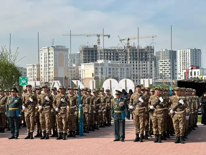 Принятие присяги студентами военной кафедры: подтверждение патриотизма и готовности служить стране Астане