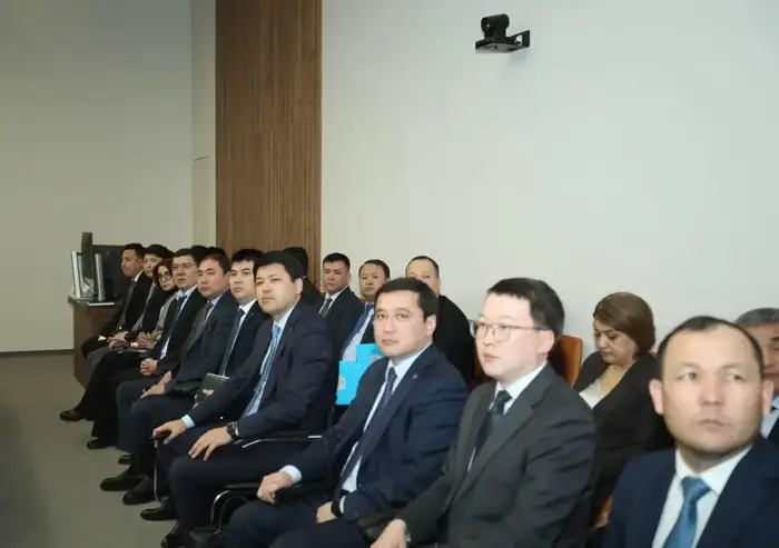 В Мангистау обсудили санитарную ситуацию и реализацию программы «Таза Қазақстан» (4)