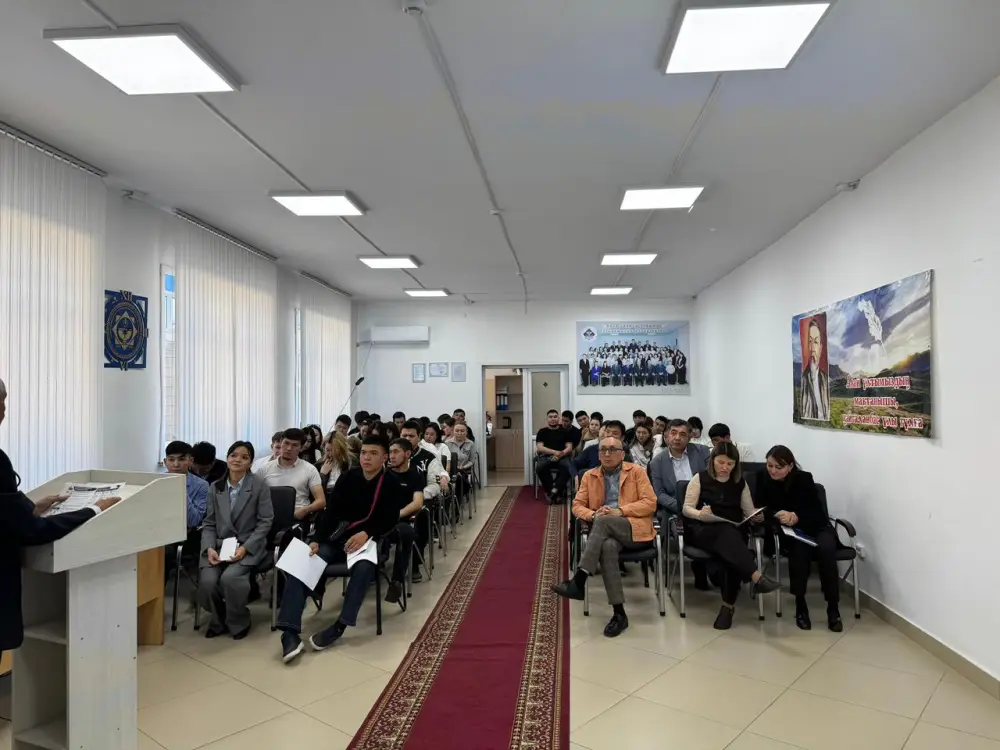 Профориентационная встреча с выпускниками Alikhan Bokeikhan University: новые перспективы на государственной службе Астане