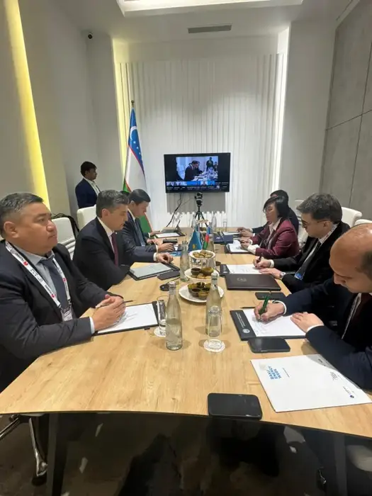 Развитие зеленого коридора между Казахстаном Азербайджаном и Узбекистаном для чистой энергии Астане