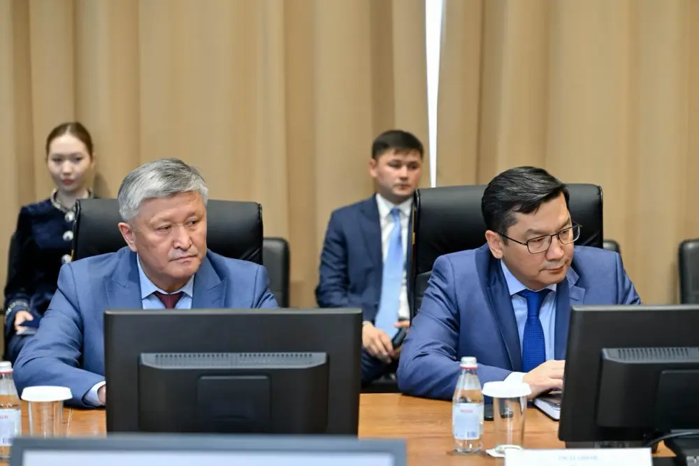 Подписан меморандум о реализации проектов в сфере гидроэнергетики (4)