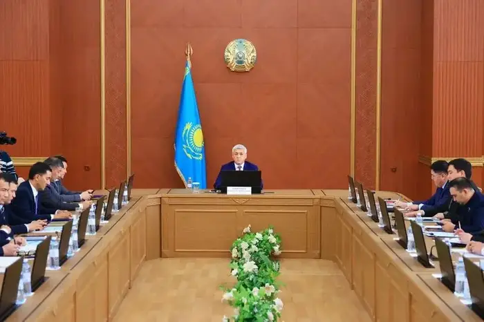 В Карагандинской области меняют подходы к работе с молодёжью (8)