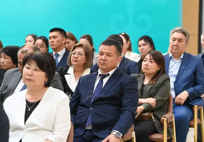 В Кызылорде прошел форум в рамках партийного проекта «TURǴYNDAR AMANATY» (4)
