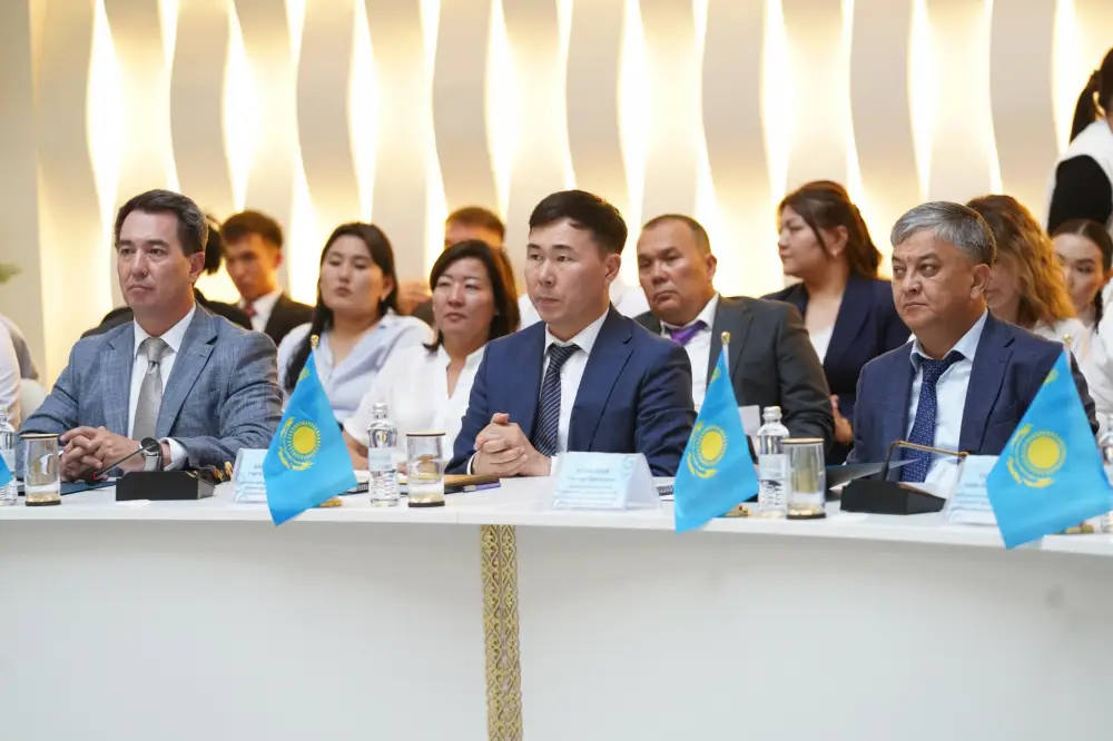 В ТУРКЕСТАНЕ ПРОШЛО СОВЕЩАНИЕ ПО ДОСТИЖЕНИЯМ В ОБЛАСТИ ЗАКОНА И ПРАВА (2)