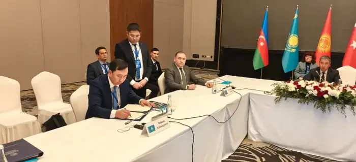 Казахстан принял участие в транспортном форуме в Бишкеке и подписал ряд важных документов (2)