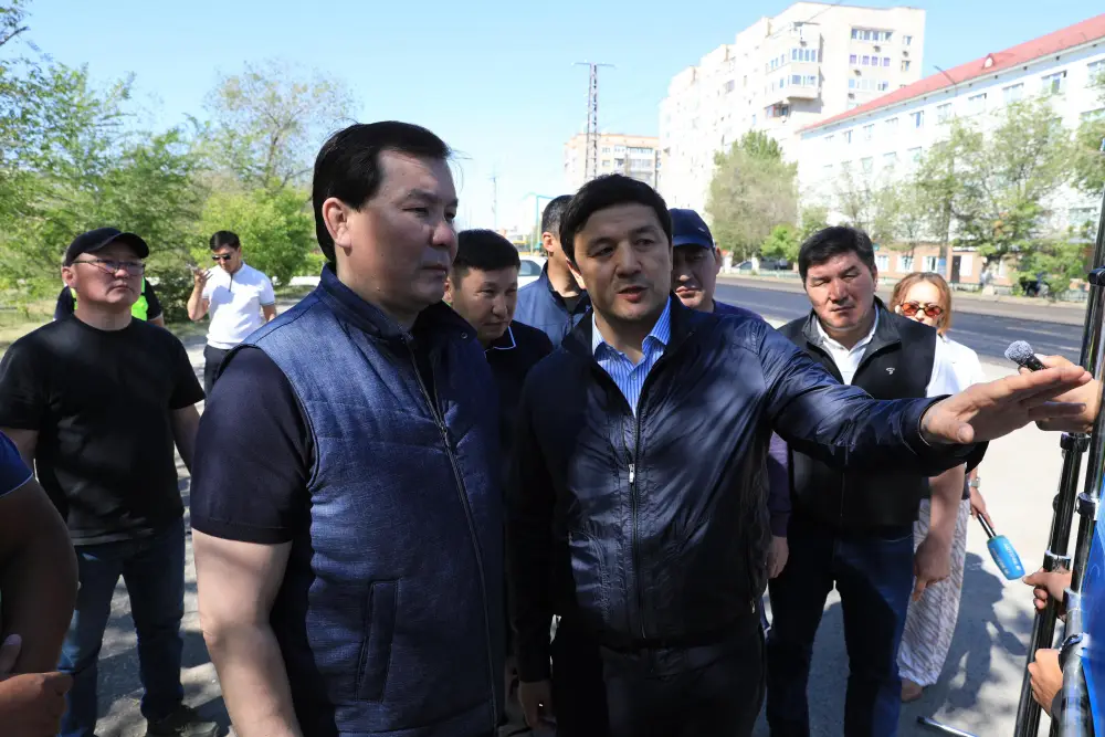 В Актобе продолжается масштабный средний ремонт городских дорог (7)