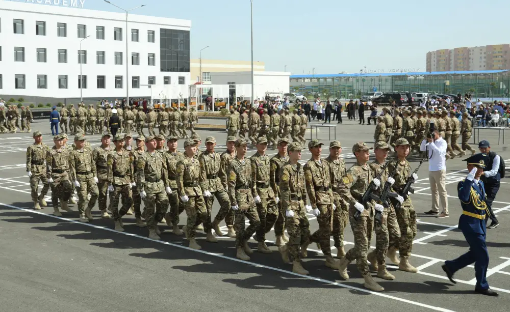ИСПОЛНЕНИЕ ПОРУЧЕНИЯ ПРЕЗИДЕНТА: В АКТАУ ОТКРЫЛОСЬ НОВОЕ ЗДАНИЕ МОРСКОЙ АКАДЕМИИ (4)