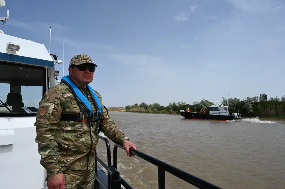 В казахстанском секторе Каспийского моря укрепляют аварийно-спасательную инфраструктуру (2)