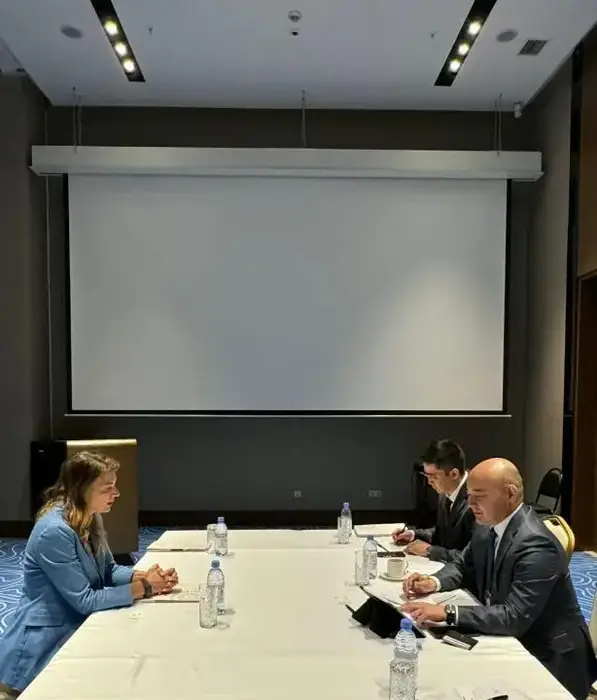 Замглавы МИД РК принял участие в Investors Annual Meeting 2026 (3)
