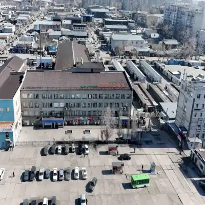 В Семее активно ведутся работы по модернизации торговых рынков (10)