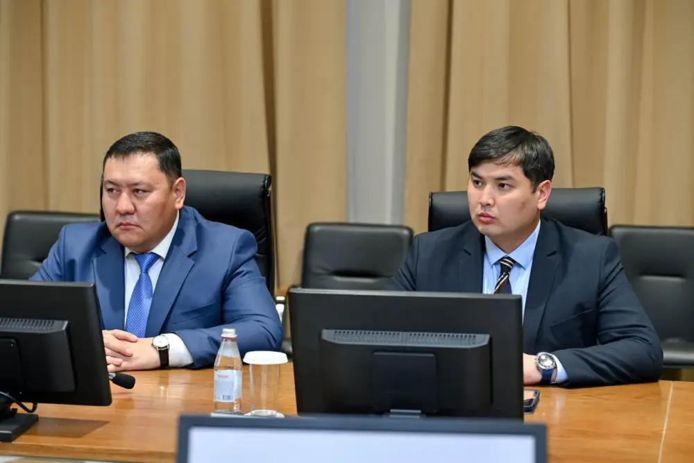 Подписан меморандум о реализации проектов в сфере гидроэнергетики (5)