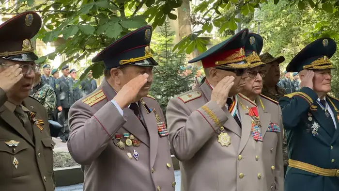 В Алматы почтили память генерала армии Сагадата Нурмагамбетова (3)