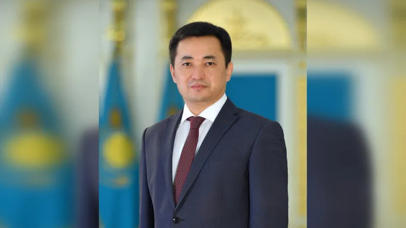 Айбек Дадебай возглавил партию Әділет на съезде 7 мая Астане