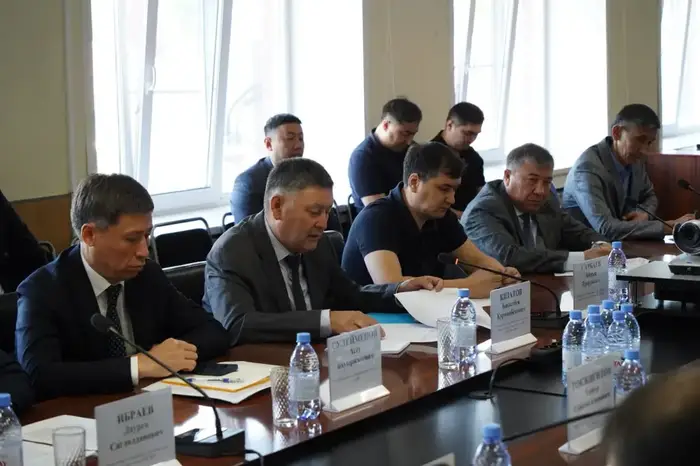 Обсуждение мер безопасности после аварии на объекте «Казцинк» Астане
