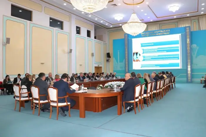 Вице-министр транспорта Талгат Ластаев встретился с представителями дипломатического корпуса аккредитованных в Республике Казахстан государств (2)