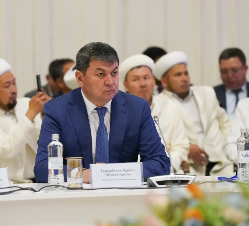 В ТУРКЕСТАНЕ ПРОШЛА КОНФЕРЕНЦИЯ “TURKISTAN-2026: ПОПУЛЯРИЗАЦИЯ НАСЛЕДИЯ ХОДЖИ АХМЕДА ЯСАВИ И РАЗВИТИЕ ВНУТРЕННЕГО ТУРИЗМА” (8)