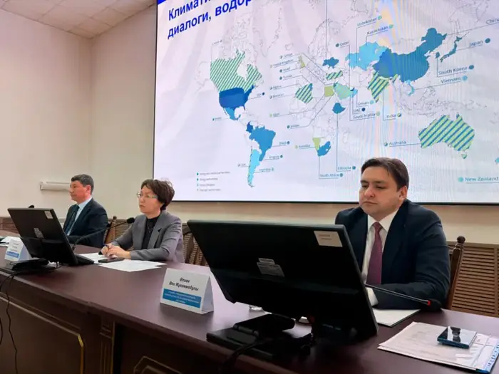 В Атбасаре обсуждаются меры по улучшению качества жизни и устойчивому развитию городской среды Астане