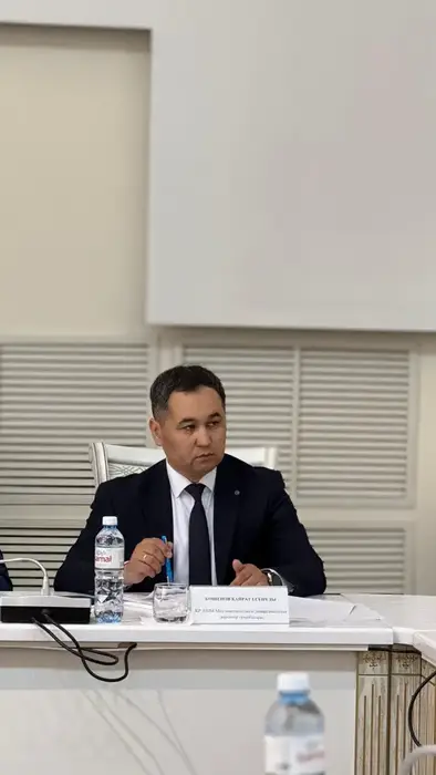 Ермек Кенжеханұлы встретился с населением Павлодарской области (7)