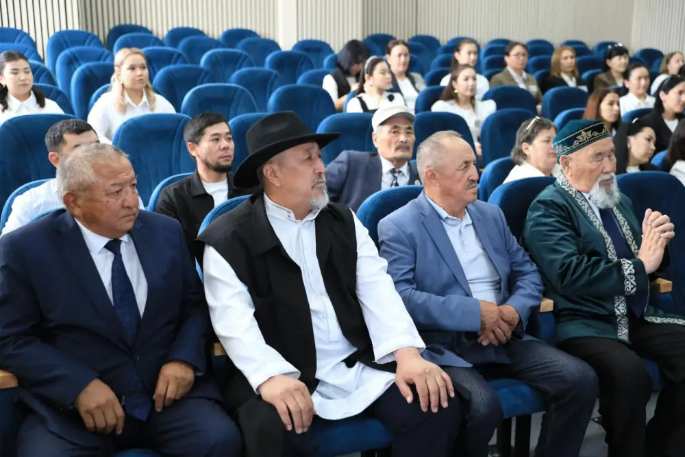 В новой «Школе будущего» в Кандыагаше запущен проект «Жас ғалым» (5)