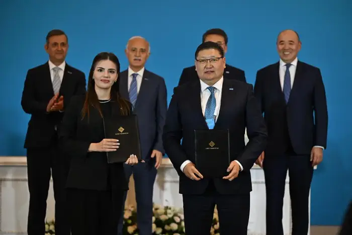 Между акиматом области Абай и турецкой компанией «Miryildiz KZ Ltd» подписан меморандум о сотрудничестве (3)