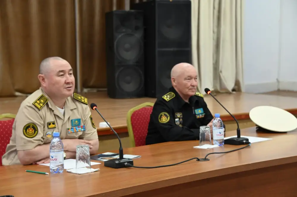 Морские традиции и флотский рацион: в Актау прошел День открытых дверей (4)