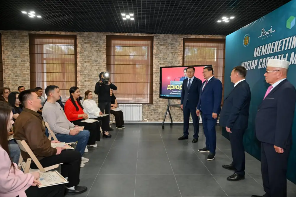 В Курчатове открылось новое здание Молодежного ресурсного центра (3)