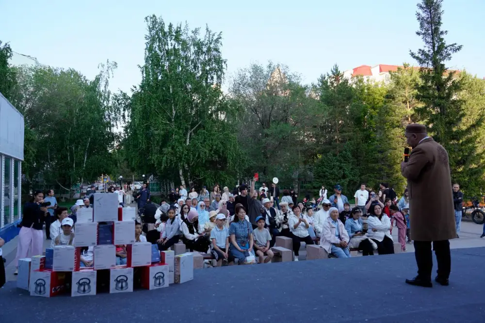 «Закон и порядок»: акцию по повышению религиозной грамотности жителей провели в Астане (4)