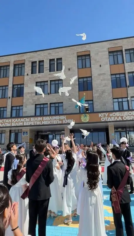 ТУРКЕСТАН: В ШКОЛЕ БУДУЩЕГО - ПЕРВЫЕ ВЫПУСКНИКИ (3)