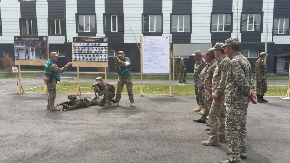 Сборы для преподавателей НВП: актуализация допризывной подготовки и военно-патриотического воспитания в регионах Астане