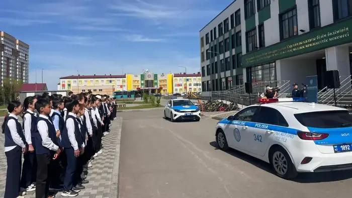 «Правопорядок начинается с меня»: карагандинским школьникам рассказали о безопасности на дорогах Астане