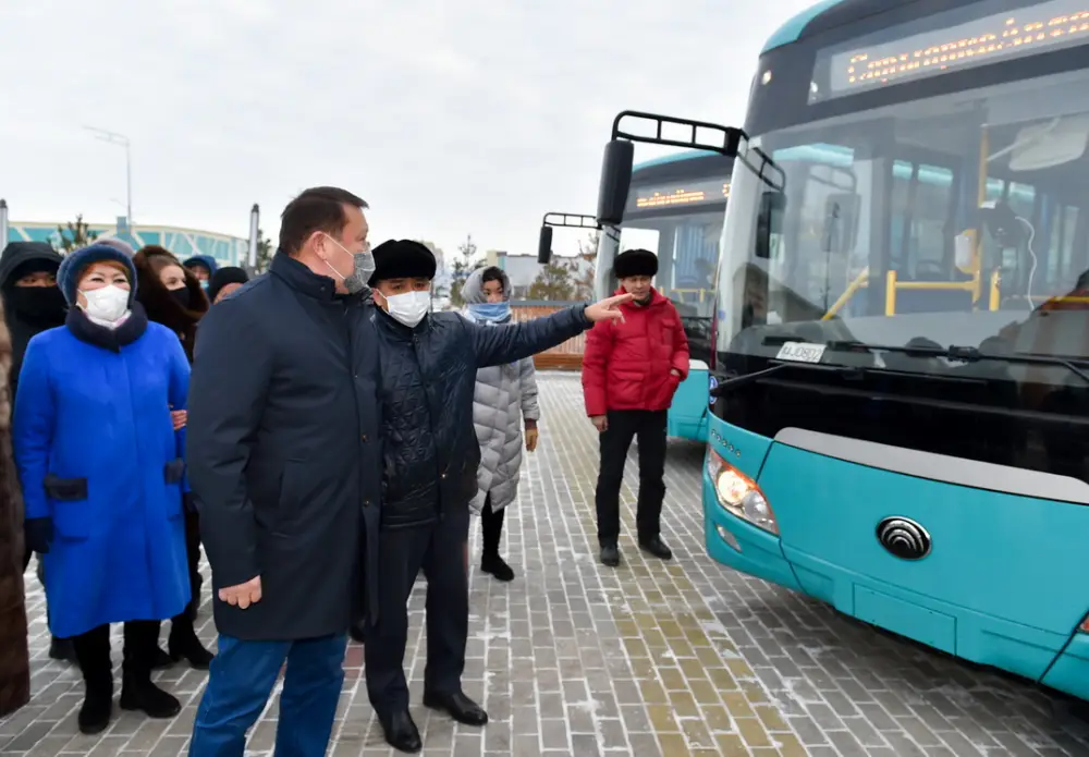 В СКО закупают 100 новых автобусов: прибыла первая партия (2)
