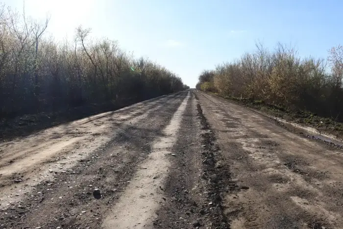 В Зерендинском районе начался ремонт дороги к селу Шагалалы (3)