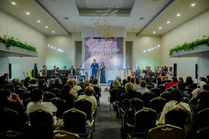 Песни военных лет прозвучали на праздничном концерте «Кестелі орамал» в Астане (8)