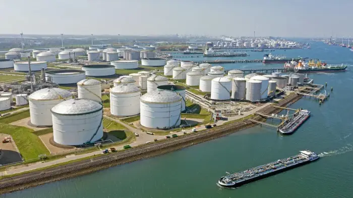 Мировые цены на нефть резко упали: Brent ниже 103 долларов на фоне ожиданий мирного соглашения между США и Ираном Астане