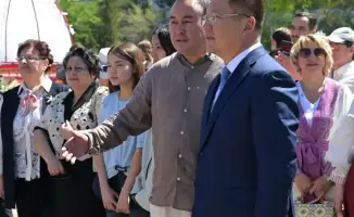 Павлодар отметил День единства народа Казахстана с яркими огнями, музыкой и танцами