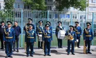 Асхат Шахаров посетил 102-летнего ветерана войны Василия Грецкого и передал поздравление от Президента Казахстана