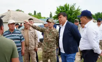 Последствия проливных дождей в Туркестанской области: затопление дворов и меры по водоотведению