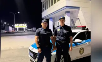 Герои Атырау: полицейские спасли близнецов