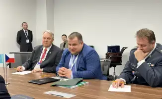 Казахстан и Чехия подписали меморандум о сотрудничестве в авиации на бизнес-форуме в Астане