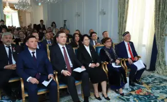 Казахская диаспора Европы объединяется в Париже для сохранения культурного наследия