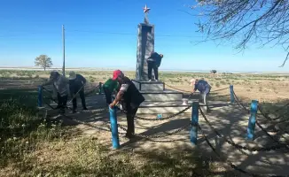 В Жетісу завершена уборка территории вокруг 112 памятников участников Великой Отечественной войны в рамках программы "Таза Қазақстан"