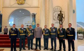 Восточный Казахстан: герой-пожарный получил медаль